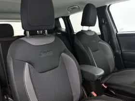 Jeep Renegade (2023) thumbnail 25
