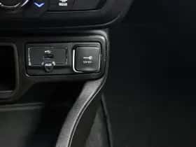 Jeep Renegade (2023) thumbnail 34