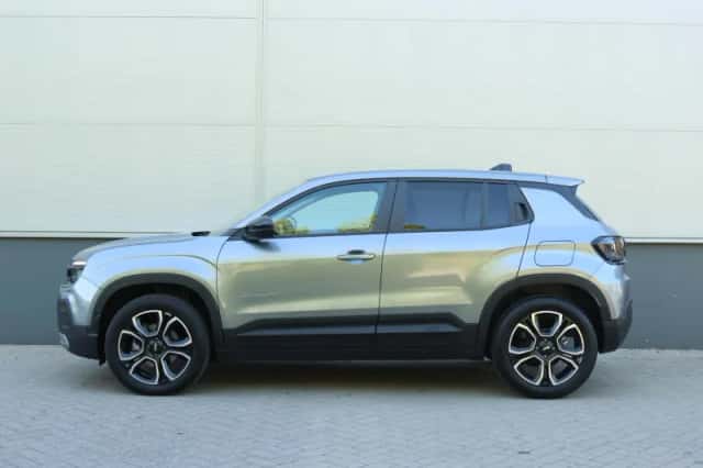 Jeep Avenger (2025) thumbnail 2