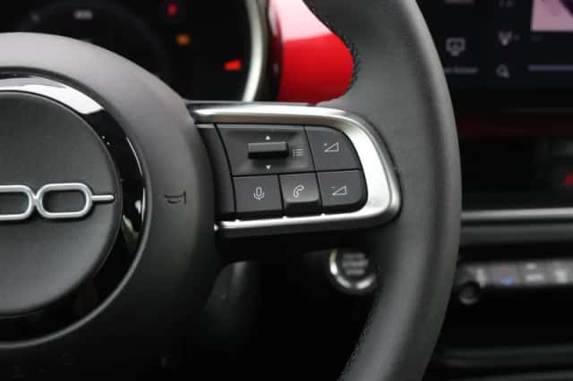 Fiat 600e (2024) thumbnail 25