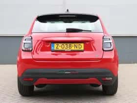 Fiat 600e (2024) thumbnail 8
