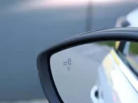 Opel Corsa (2023) thumbnail 23