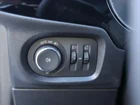 Opel Corsa (2023) thumbnail 25