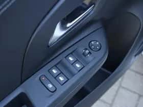Opel Corsa (2023) thumbnail 24