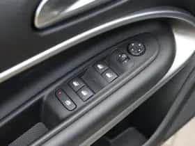 Jeep Avenger (2025) thumbnail 24