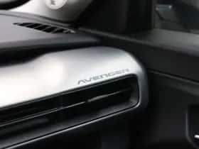 Jeep Avenger (2025) thumbnail 40