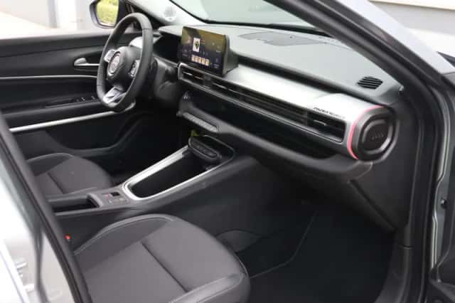 Jeep Avenger (2025) thumbnail 9
