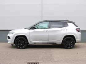 Jeep Compass (2023) thumbnail 2