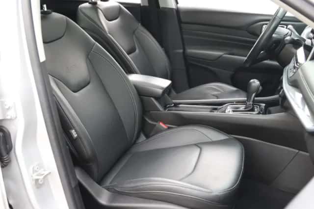 Jeep Compass (2023) thumbnail 11