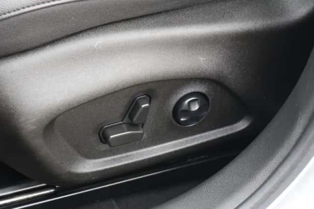 Jeep Compass (2023) thumbnail 14
