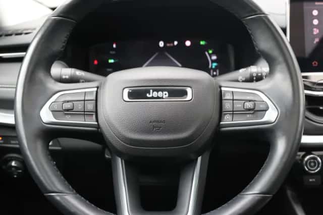 Jeep Compass (2023) thumbnail 30