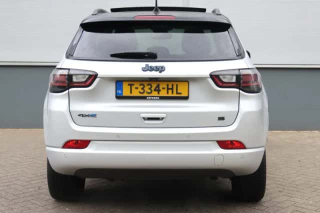 Jeep Compass (2023) thumbnail 8