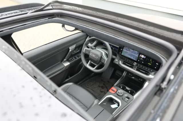 Jeep Compass (2026) thumbnail 10