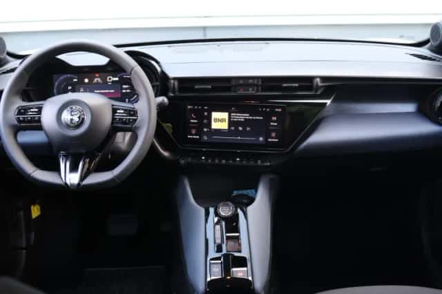 Alfa Romeo Junior (2025) thumbnail 14