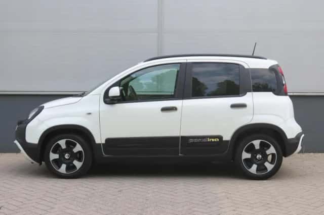 Fiat Panda (2025) thumbnail 2