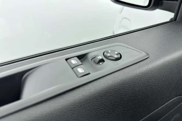 Peugeot E-Expert (2025) thumbnail 23