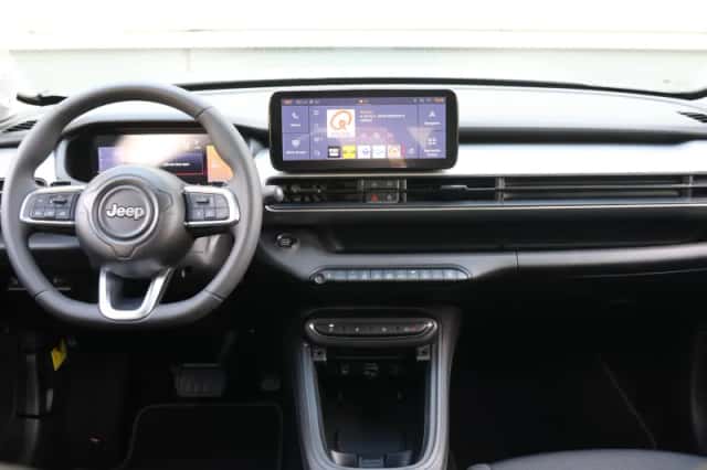 Jeep Avenger (2025) thumbnail 13