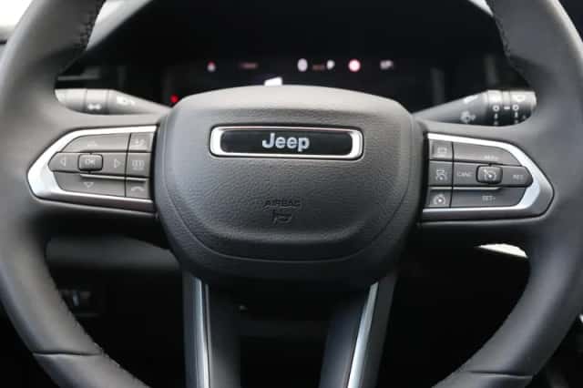 Jeep Compass (2025) thumbnail 28