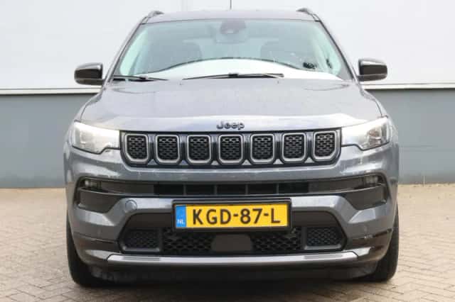Jeep Compass (2025) thumbnail 5