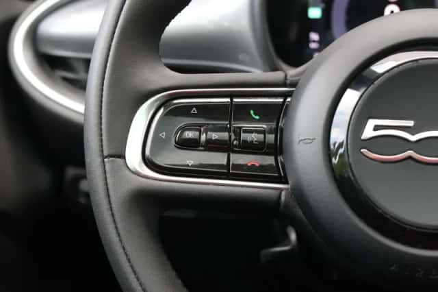 Fiat 500 (2022) thumbnail 24