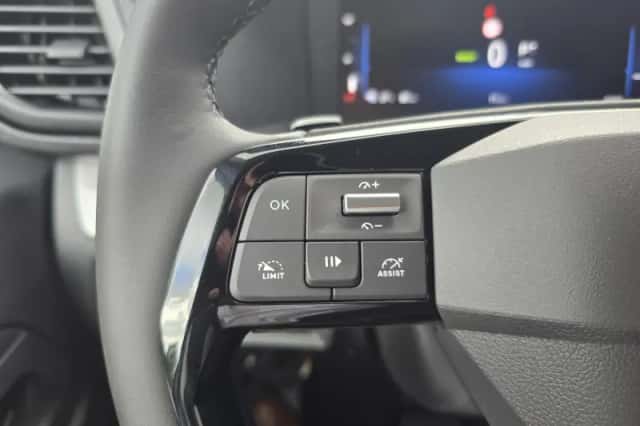 Opel Vivaro-e (2025) thumbnail 12