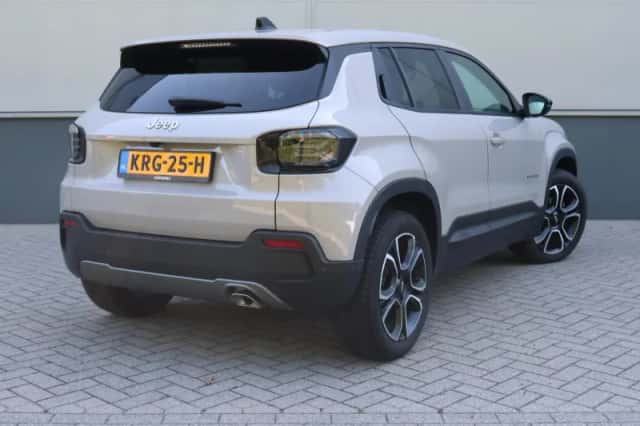 Jeep Avenger (2025) thumbnail 3