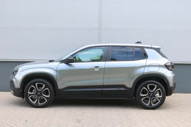 Jeep Avenger (2025) thumbnail 2