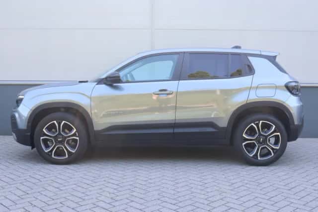 Jeep Avenger (2025) thumbnail 2