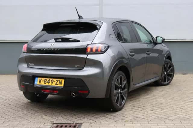 Peugeot 208 (2021) thumbnail 3