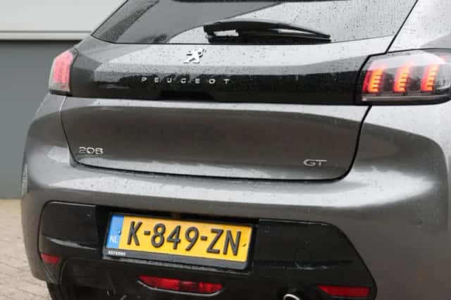 Peugeot 208 (2021) thumbnail 6