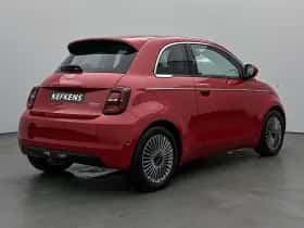 Fiat 500 (2024) thumbnail 7