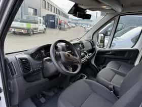 Peugeot Boxer (2024) thumbnail 10