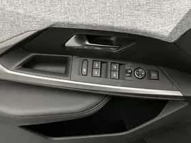 Peugeot 3008 (2024) thumbnail 15