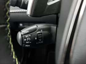 Peugeot 2008 (2021) thumbnail 15