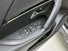 Peugeot 2008 (2021) thumbnail 38