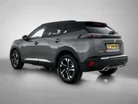 Peugeot 2008 (2021) thumbnail 6
