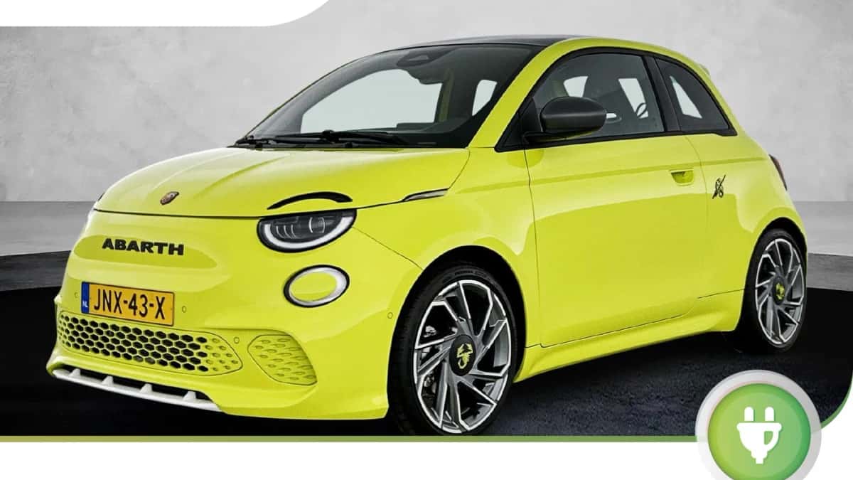 Abarth 500e (2025) — foto 1