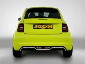 Abarth 500e (2025) thumbnail 4