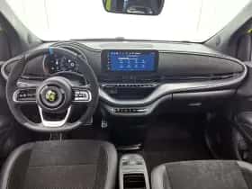 Abarth 500e (2025) thumbnail 9