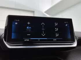 Peugeot 2008 (2021) thumbnail 18