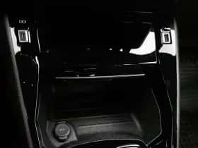 Peugeot 2008 (2021) thumbnail 32