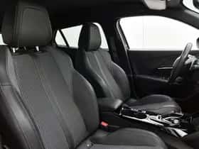 Peugeot 2008 (2021) thumbnail 34