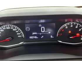 Peugeot 208 (2024) thumbnail 14