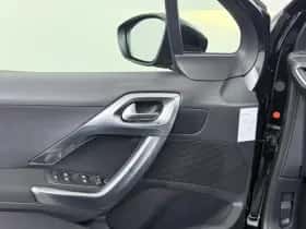 Peugeot 2008 (2019) thumbnail 16