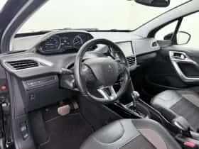 Peugeot 2008 (2019) thumbnail 17