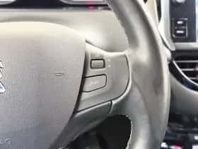 Peugeot 2008 (2019) thumbnail 29
