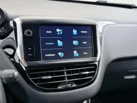 Peugeot 2008 (2019) thumbnail 31