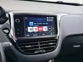 Peugeot 2008 (2019) thumbnail 32