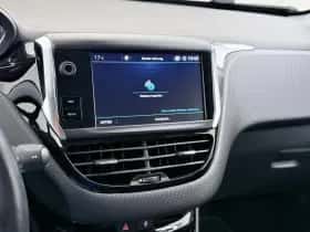 Peugeot 2008 (2019) thumbnail 34