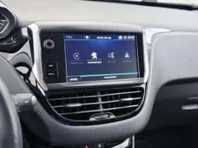 Peugeot 2008 (2019) thumbnail 35